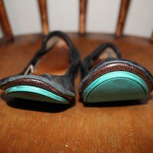 Matte Black Tieks Size 6